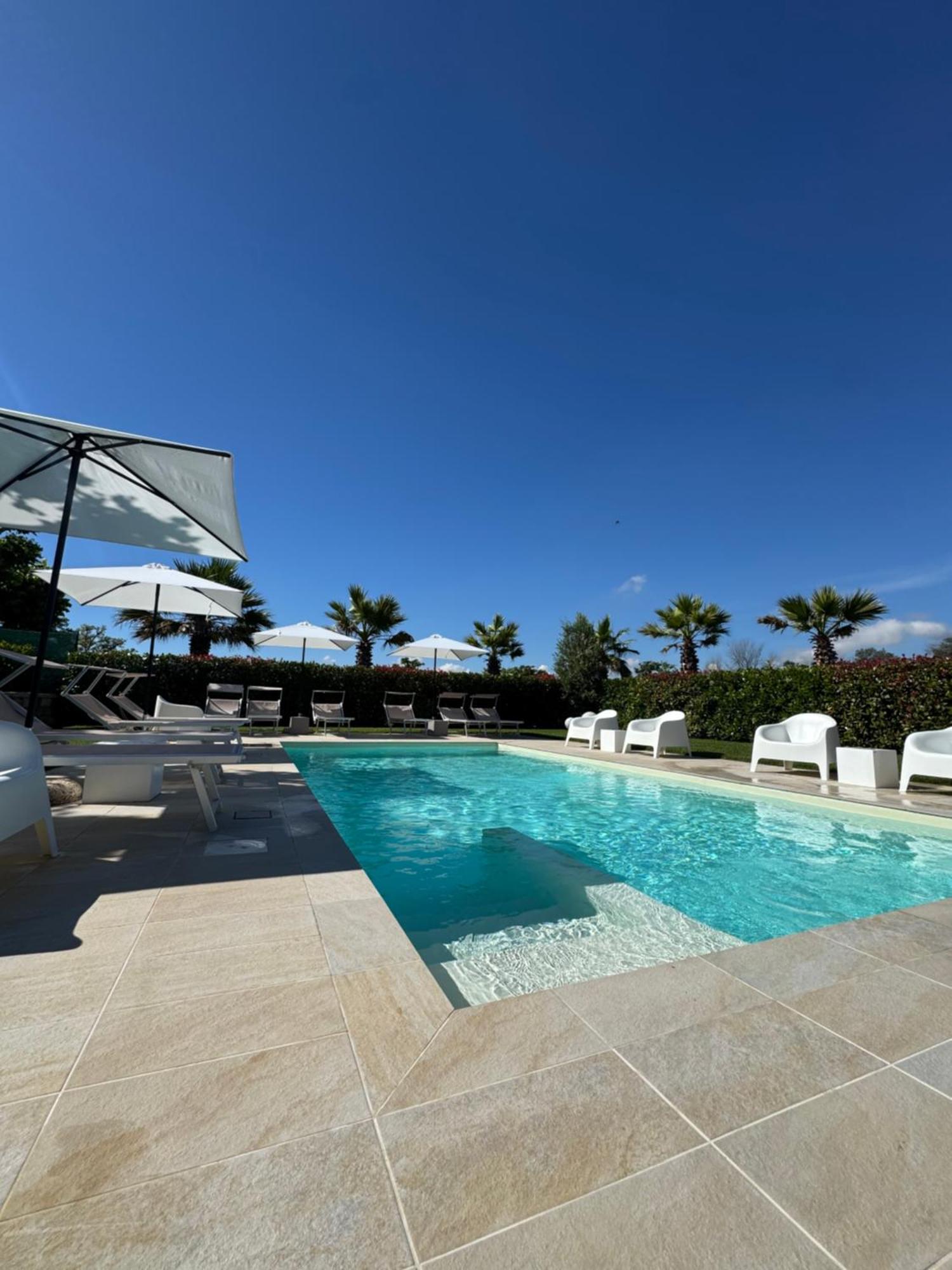 Villa Torrione - Apartments & Pool Civitanova Marche Exterior photo